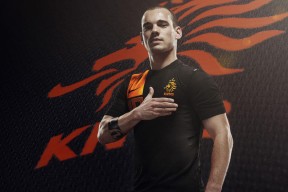 九游体育正版APP-多重战线，广厦男篮告急，浙江稠州借欧超反弹，AC米兰专注意大利杯